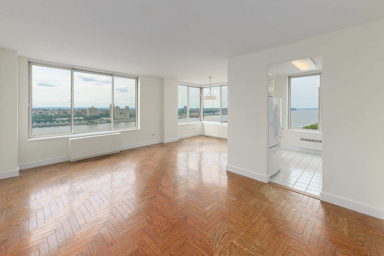 200 Riverside Boulevard, #35C