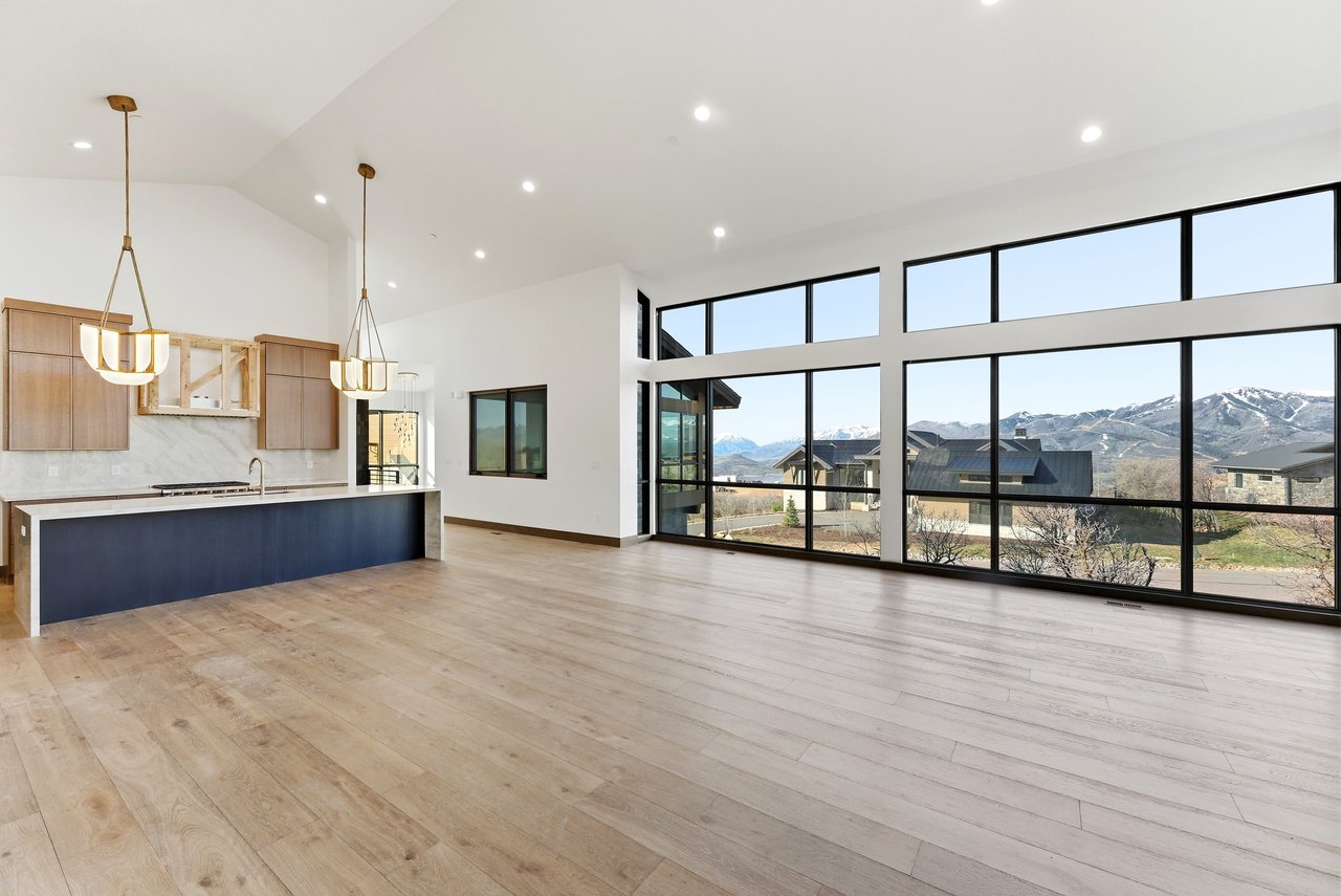 11004 N Wrangler Circle