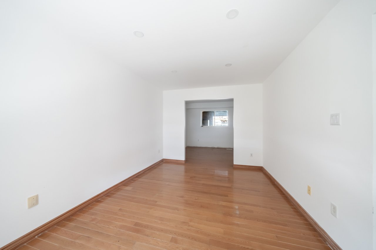 51 Leggott Avenue