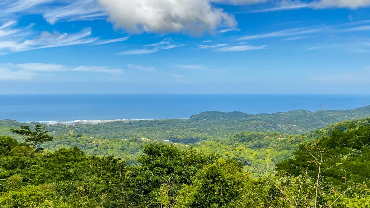 3-Bed Ocean View Home Near Ojochal, Costa Rica | 2.75 Acre Jungle Property