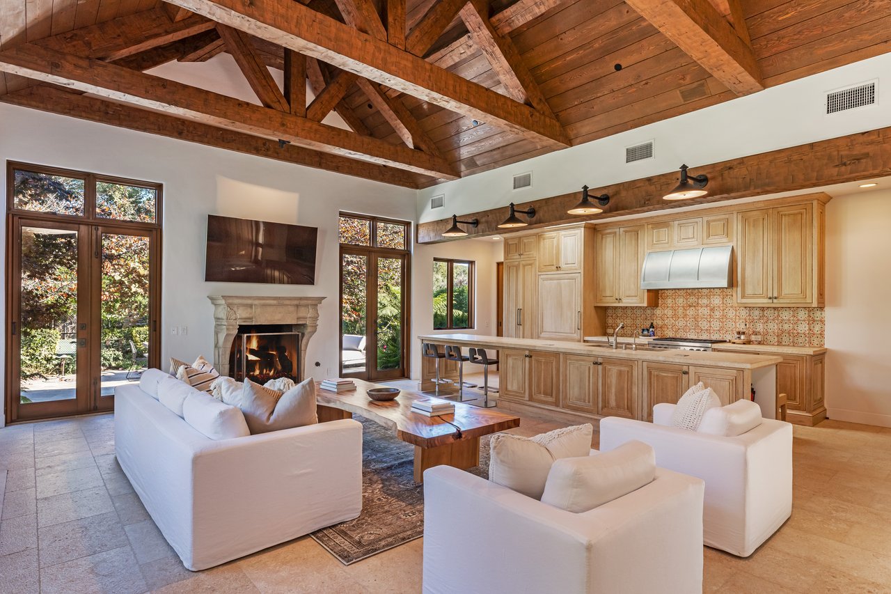 5721 Bonsall Dr