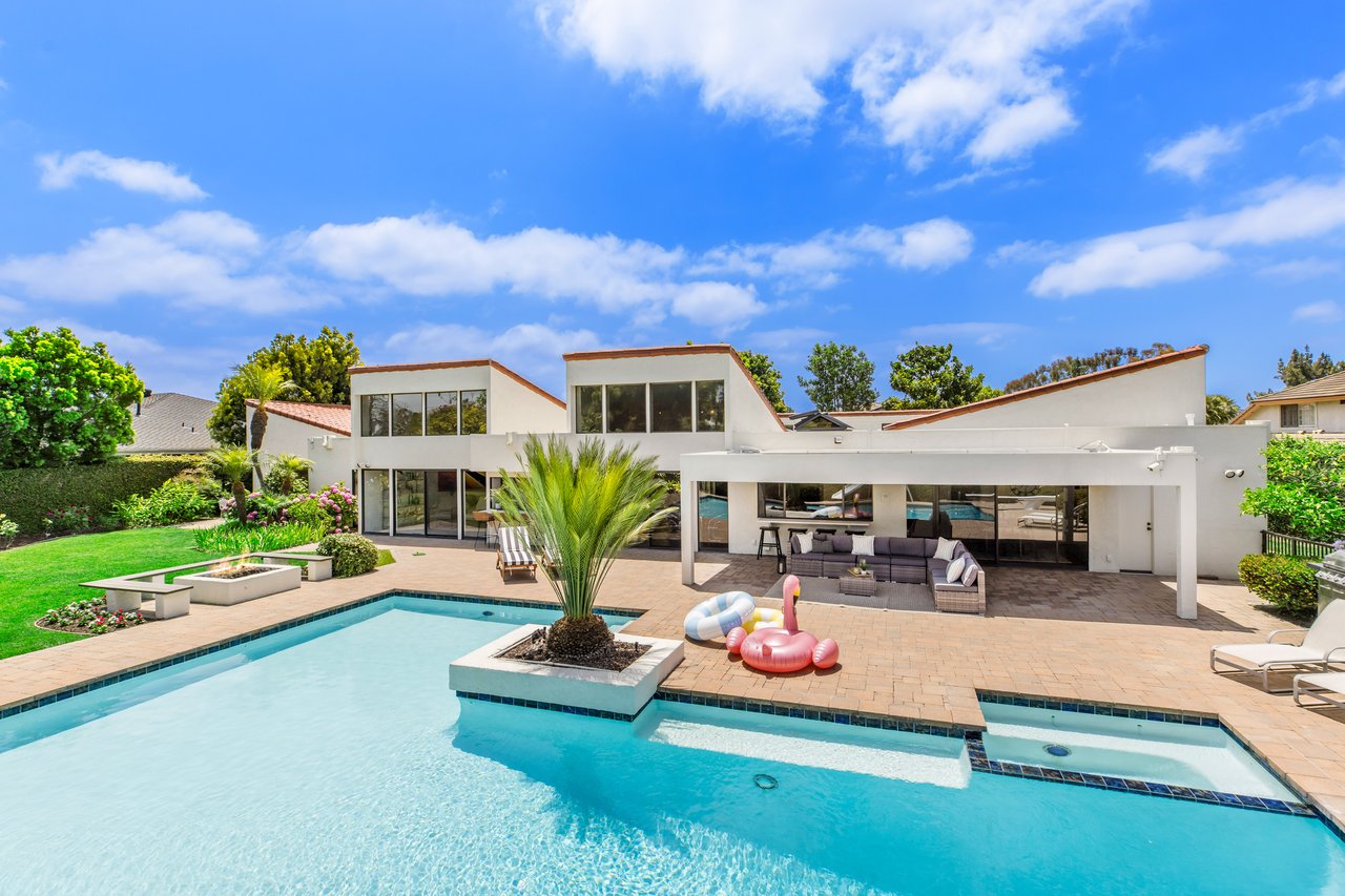 3721 Manor Drive