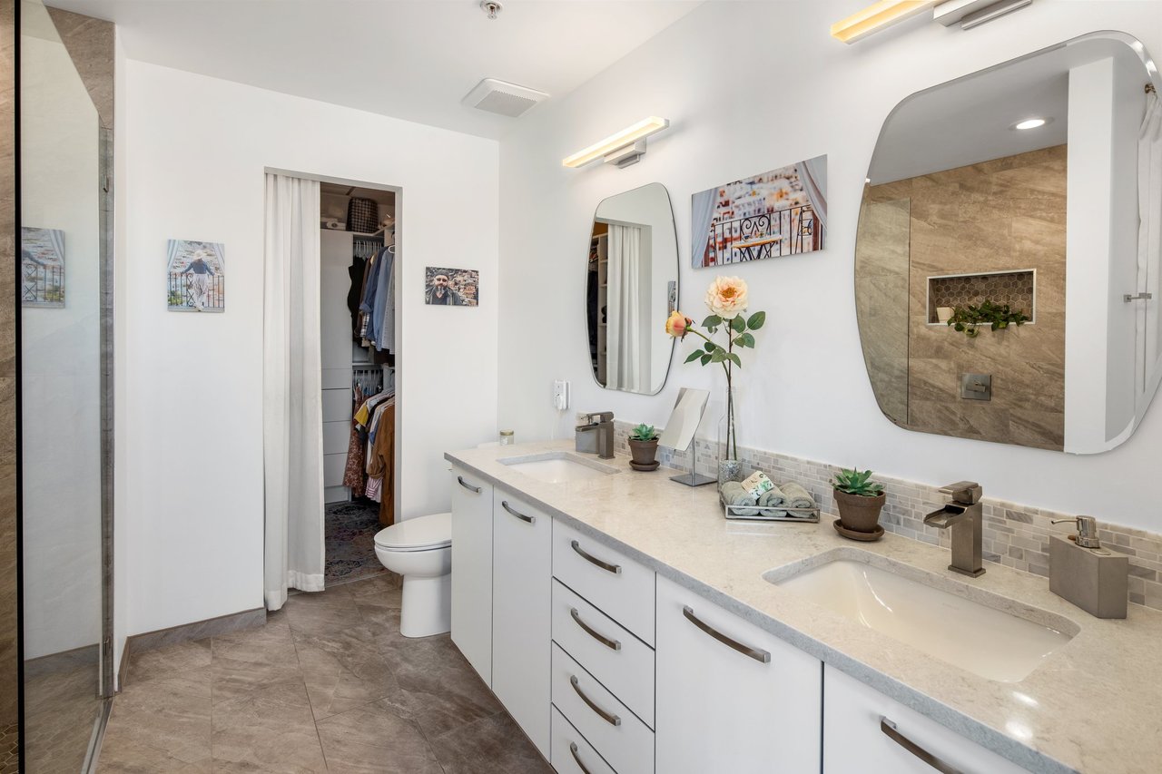 1 E Lexington Avenue 1209
