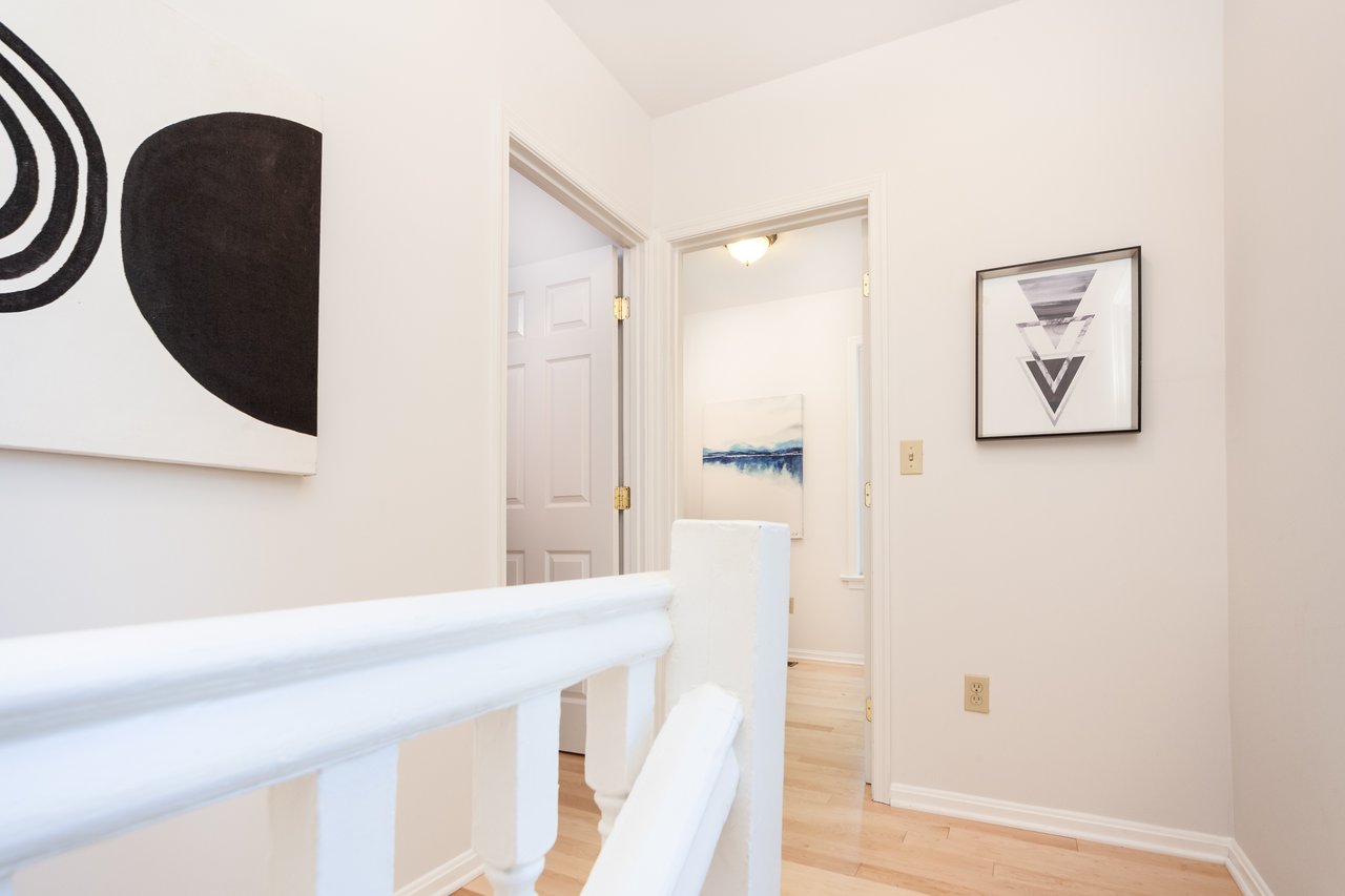 4110 30th St. Mount Rainier