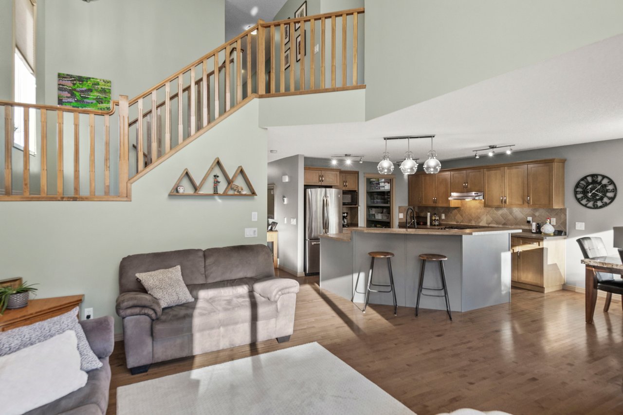 25 Tuscany Summit Terrace NW