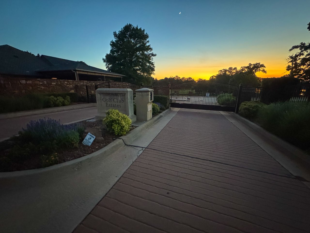 The Agency Oklahoma Listing of the Week: Oak Tree National's Most Extraordinary Estate - Wyatt Poindexter - The Agency OKC & Tulsa