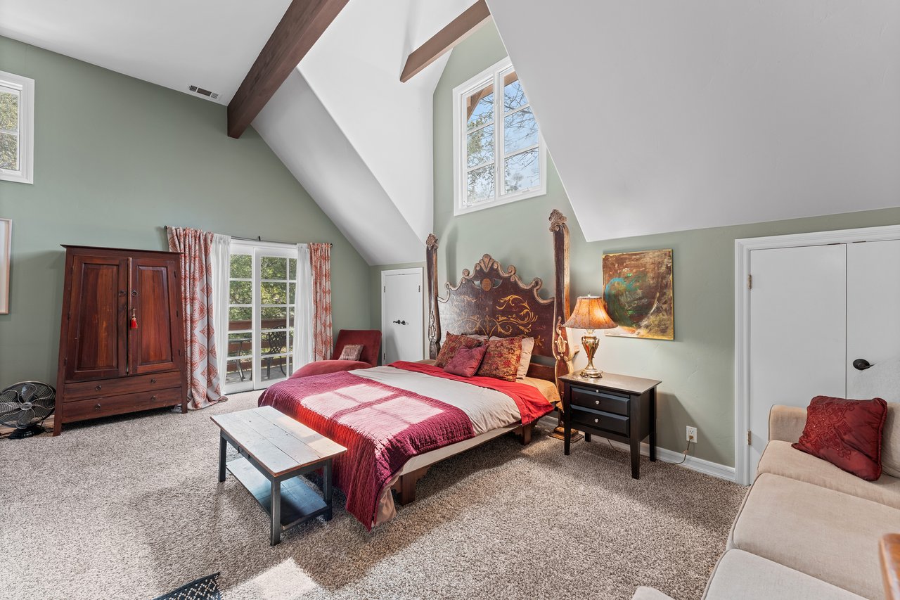 39455 Avenida La Cresta