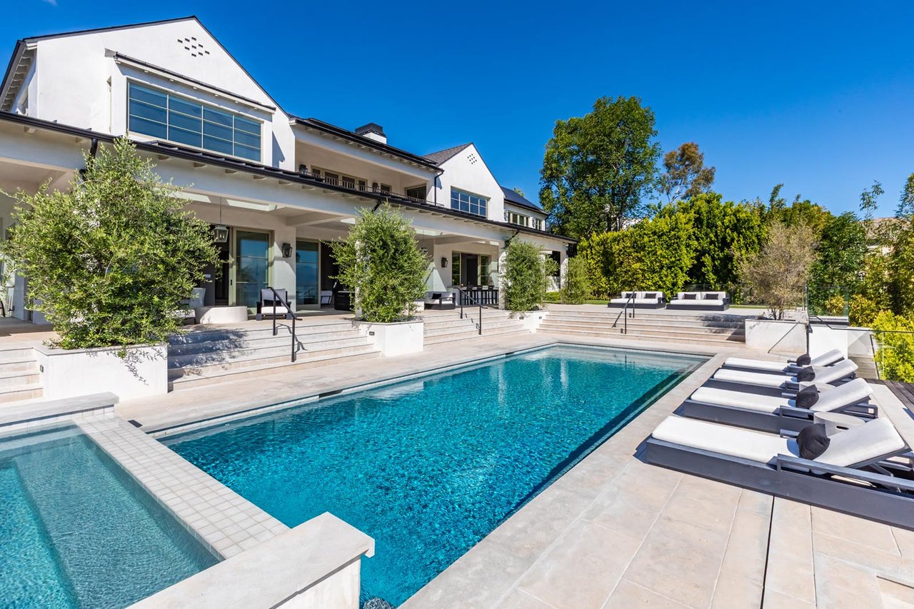11951 Pinnacle Pl, Beverly Hills