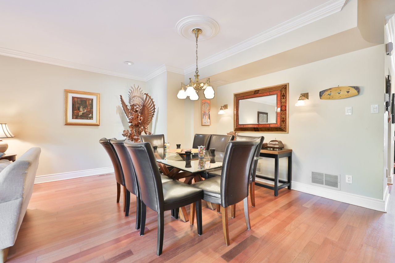 68 Tradewind Drive, Oakville
