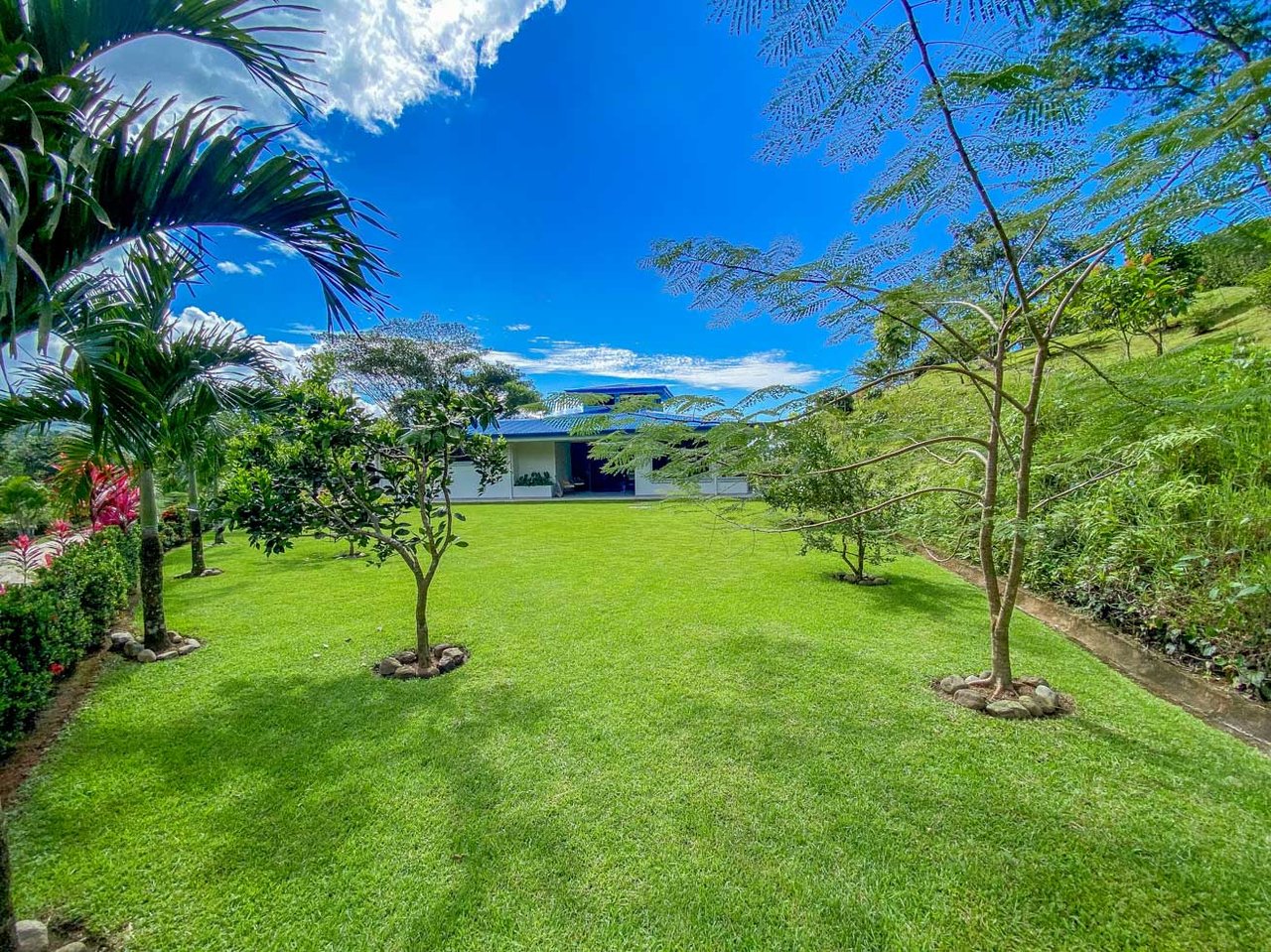 Private 2-Bed Hacienda with Ocean & Mountain Views, Pool & Development Potential in Ojochal