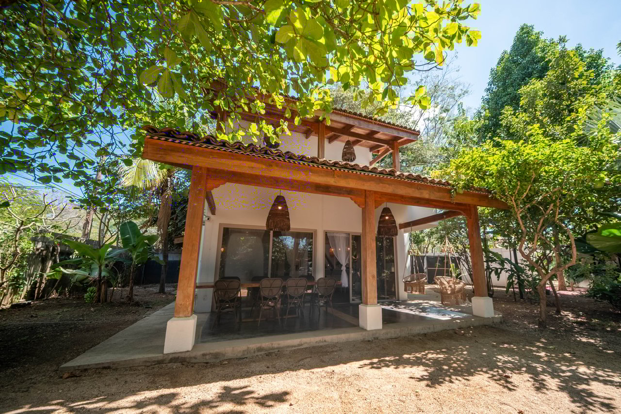 Hotel Curiol | Turnkey Boutique Jungle Hotel with Restaurant & Bar in Potrero