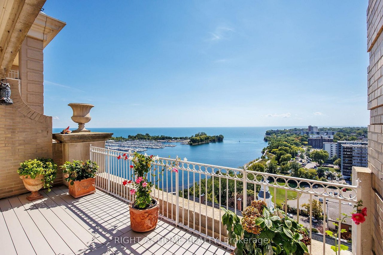 LARGEST PH IN GRAND HARBOUR