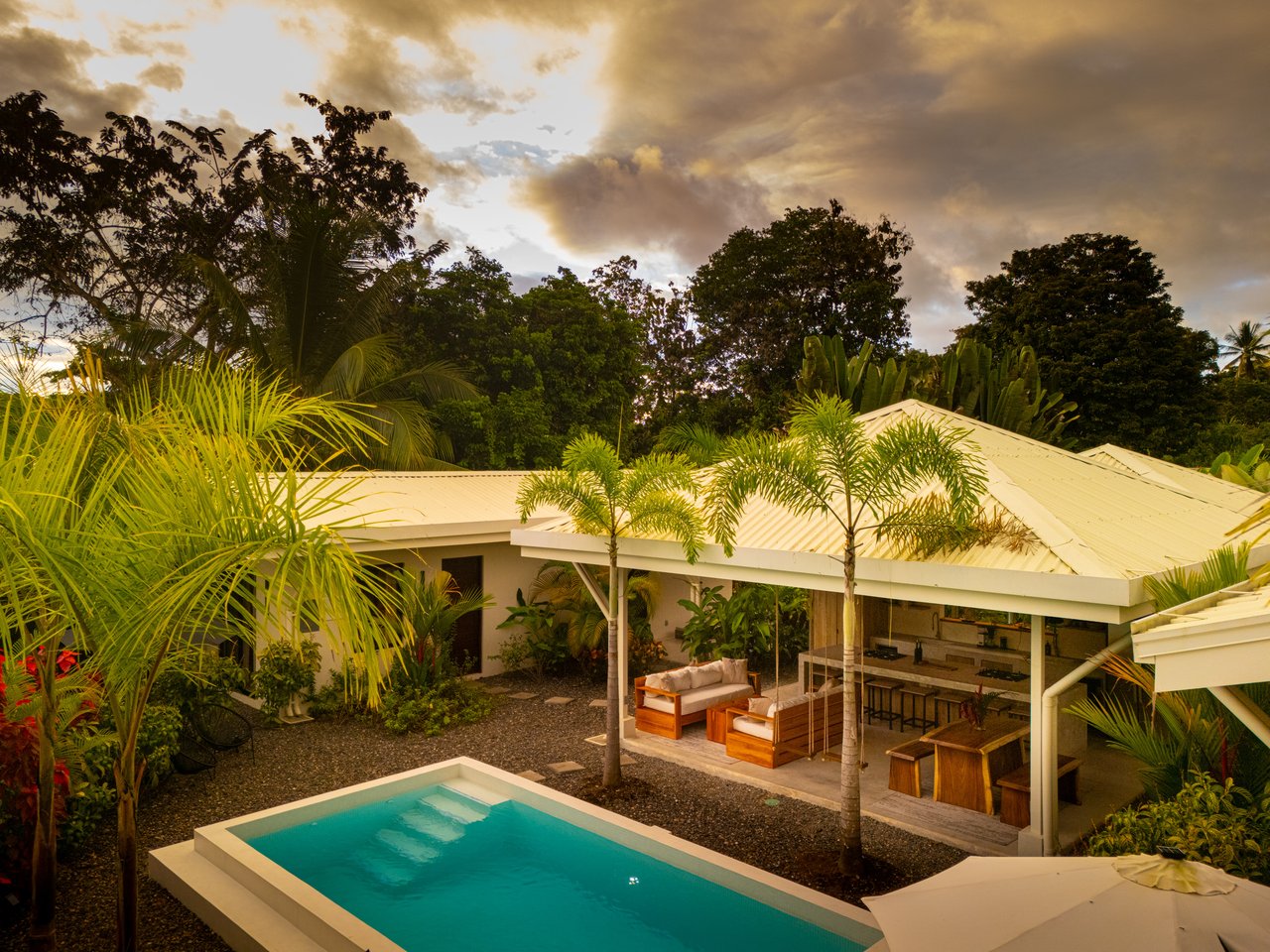 Income Ready Boutique Investment near Whale's Tail Beach