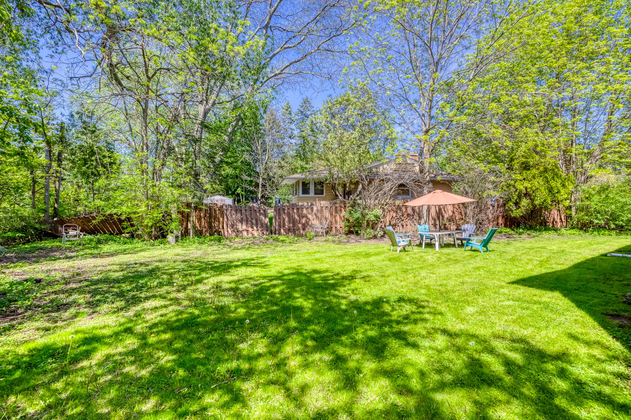 220 Woodhaven Park Dr, Oakville