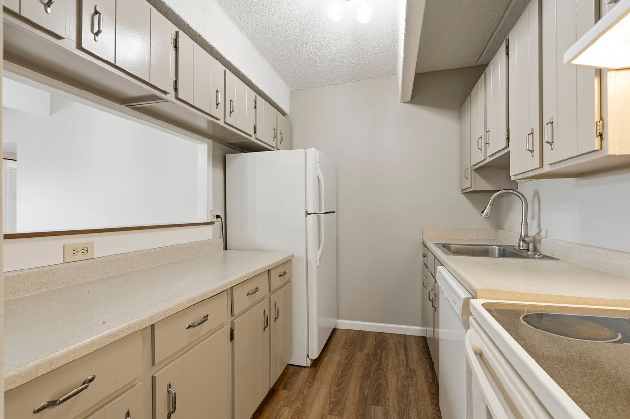 8060 E Girard Avenue Unit #612