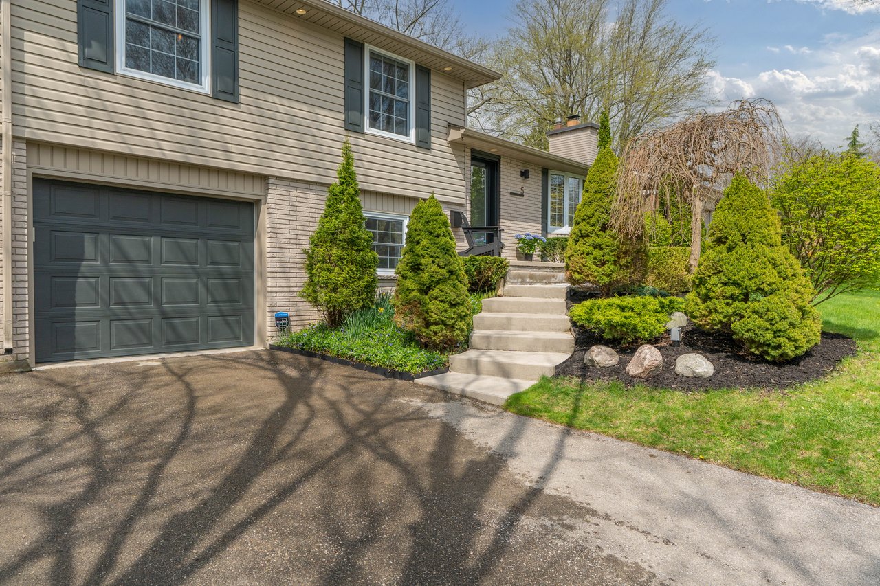 5 Abbey Rise, London Ontario 