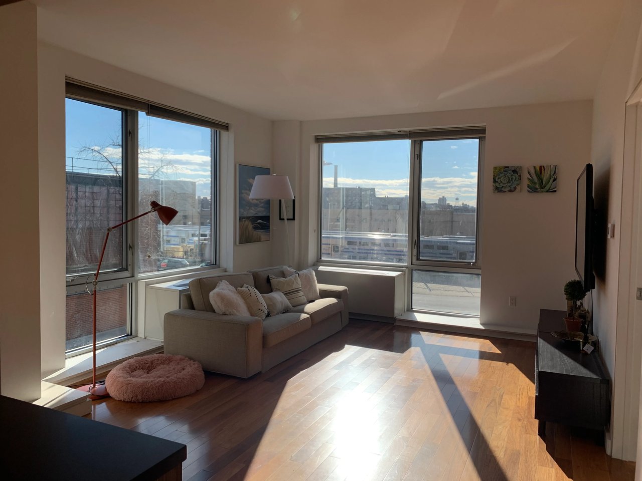 2-40 51st Avenue Unit: 2B