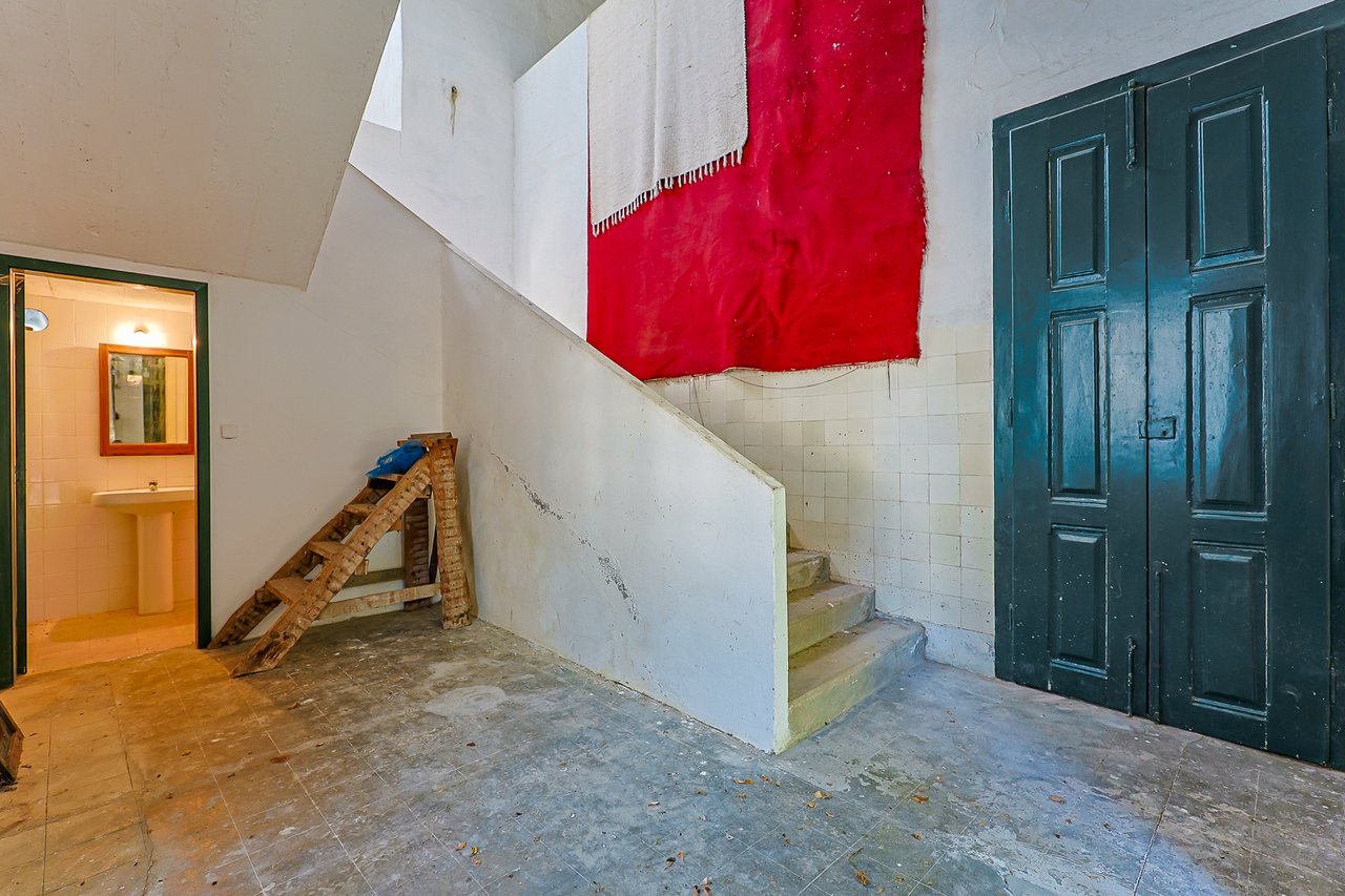 Magnificent 17th-Century Palace with  76,400 m² Estate Near Coimbra