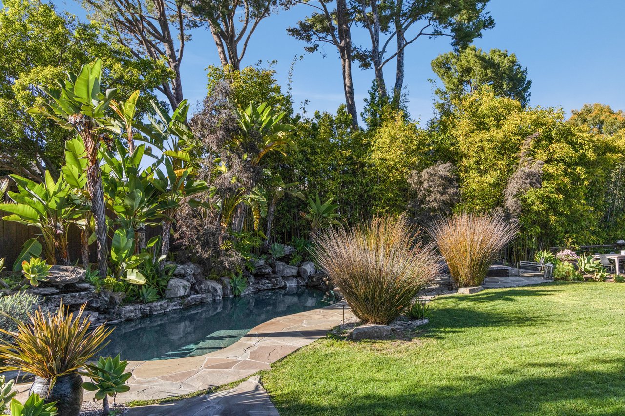 2220 Banyan Dr, Brentwood 