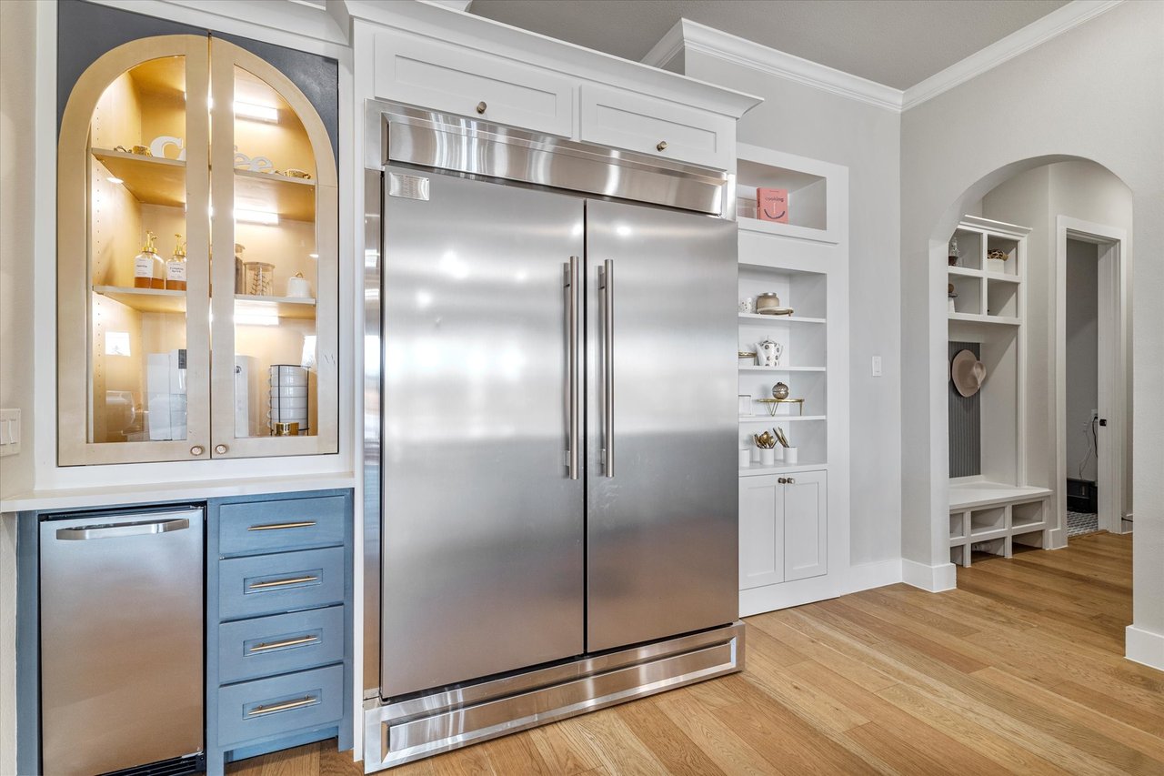 Modern Luxury at 1414 Tucker