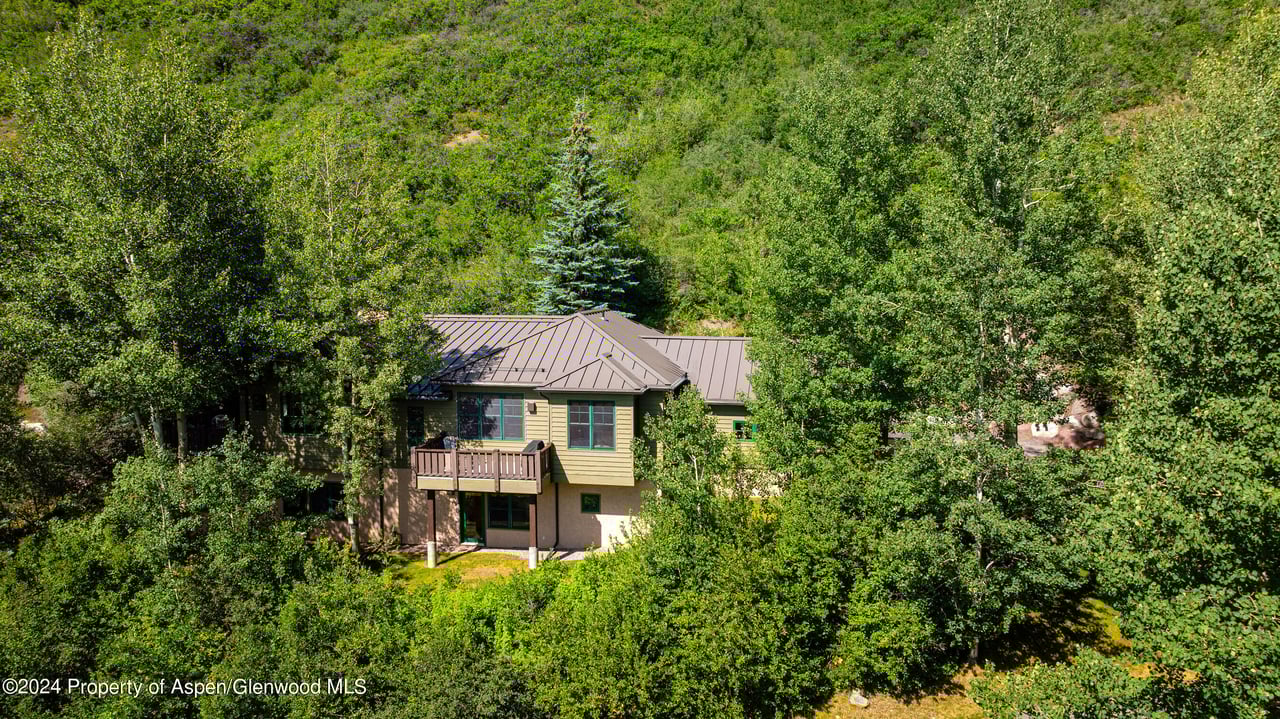 75 Terrace Lane