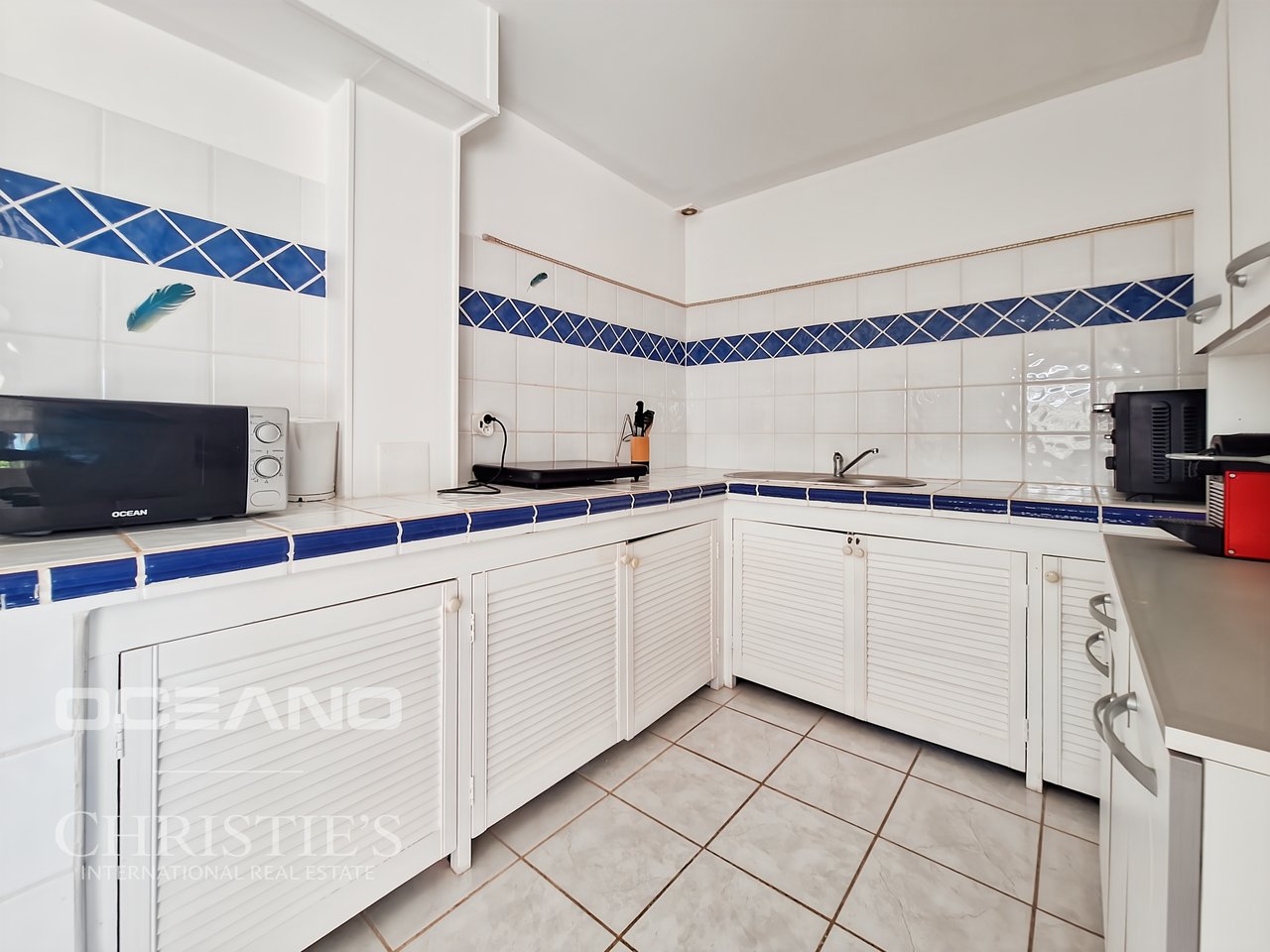 Exceptional Villa – Panoramic Ocean View (Oyster Pond)