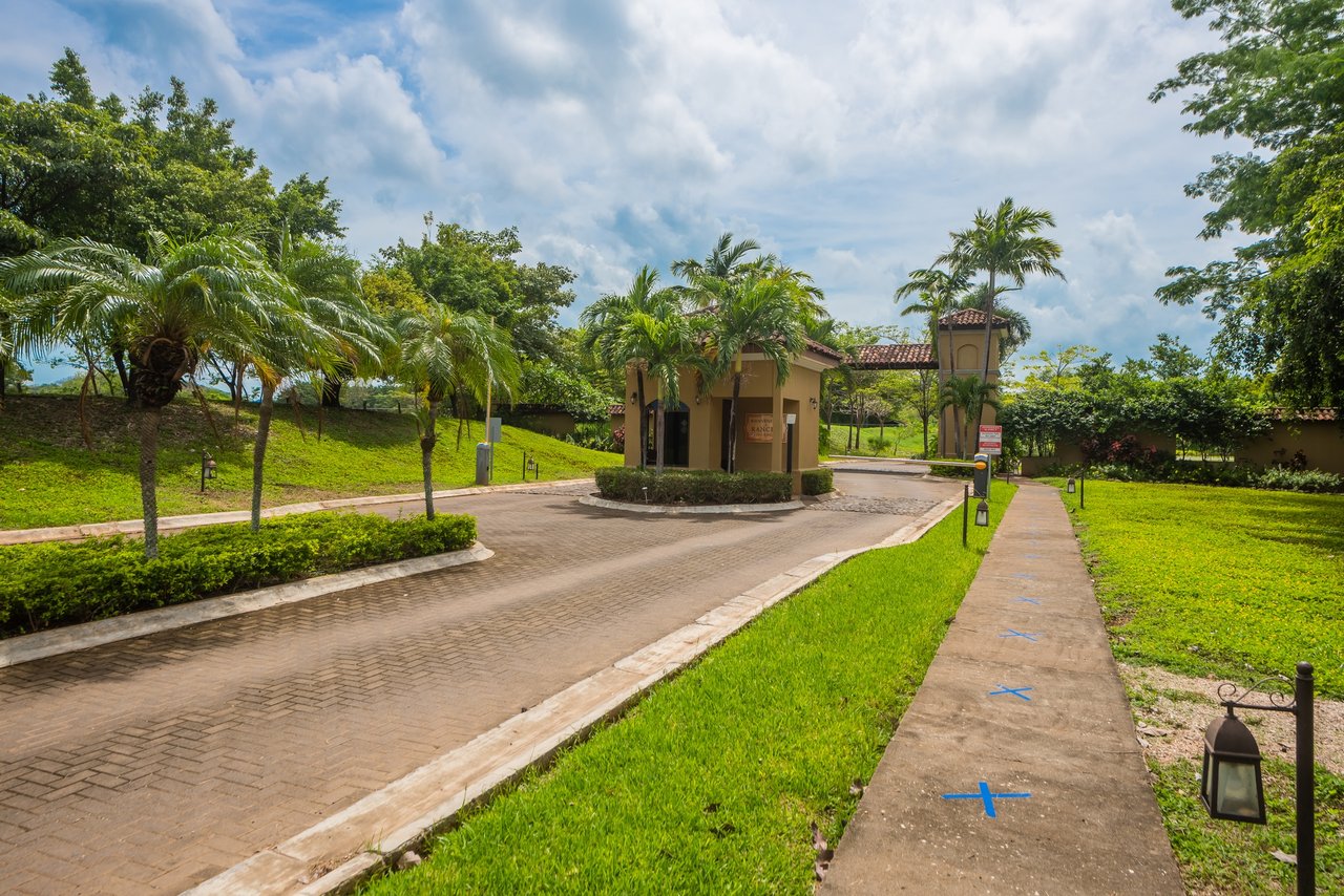 Lot 81, Rancho Villareal