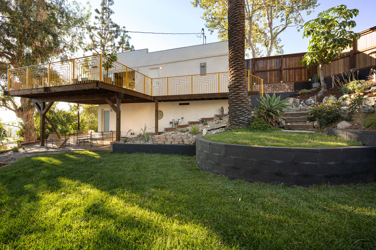 1333 E. Palmer Ave.