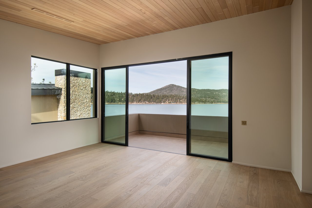 39224 Waterview Drive