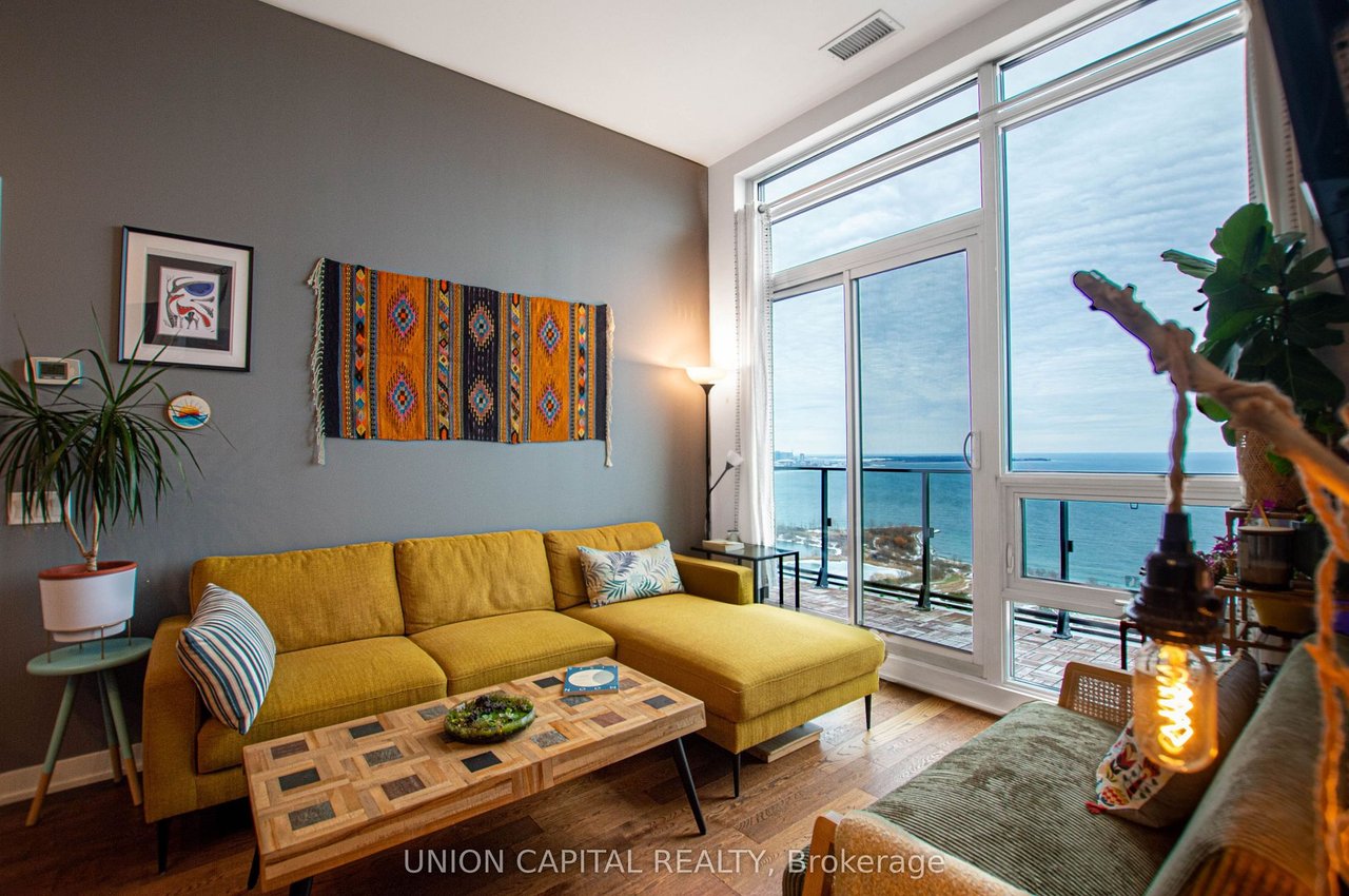 HUMBER BAY PENTHOUSE 