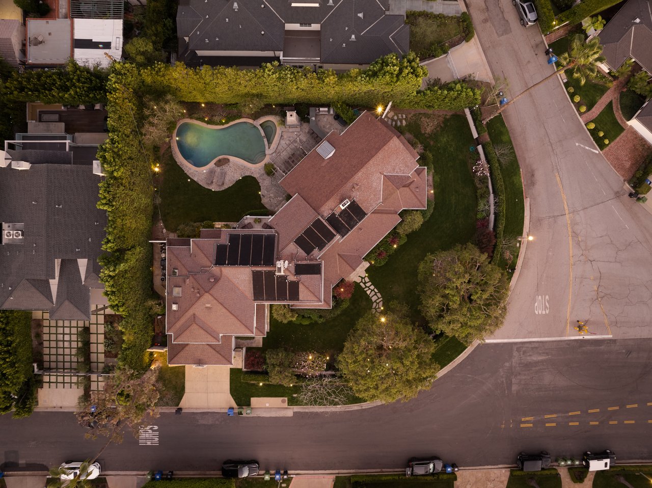 360 S Anita Ave, Brentwood 