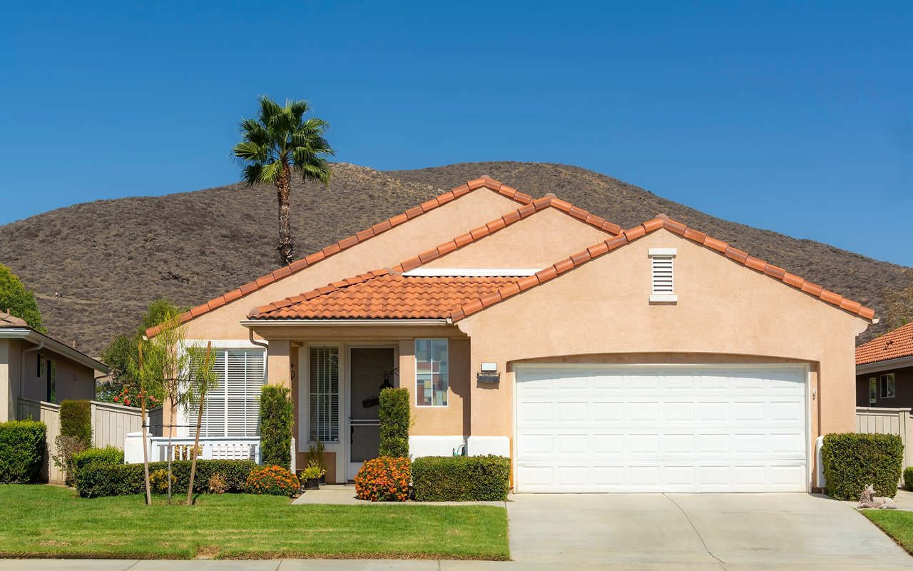 Grand Terrace