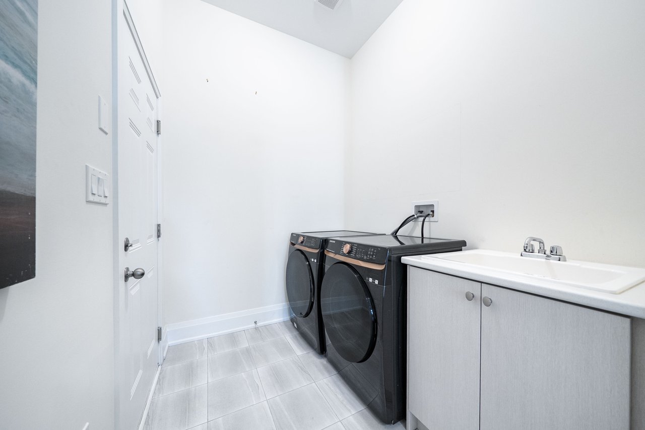 38 Bud Leggett Cres