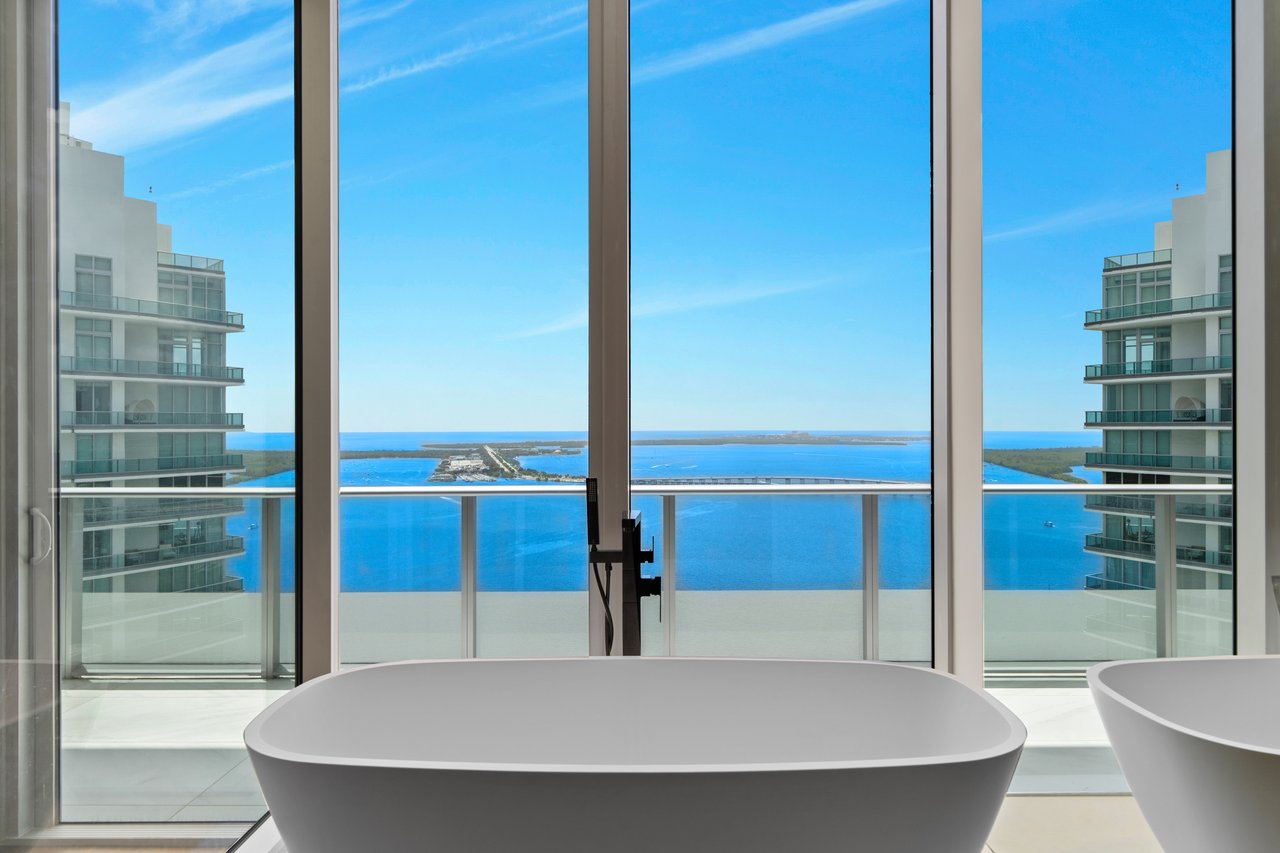 Brickell House Penthouse 4401
