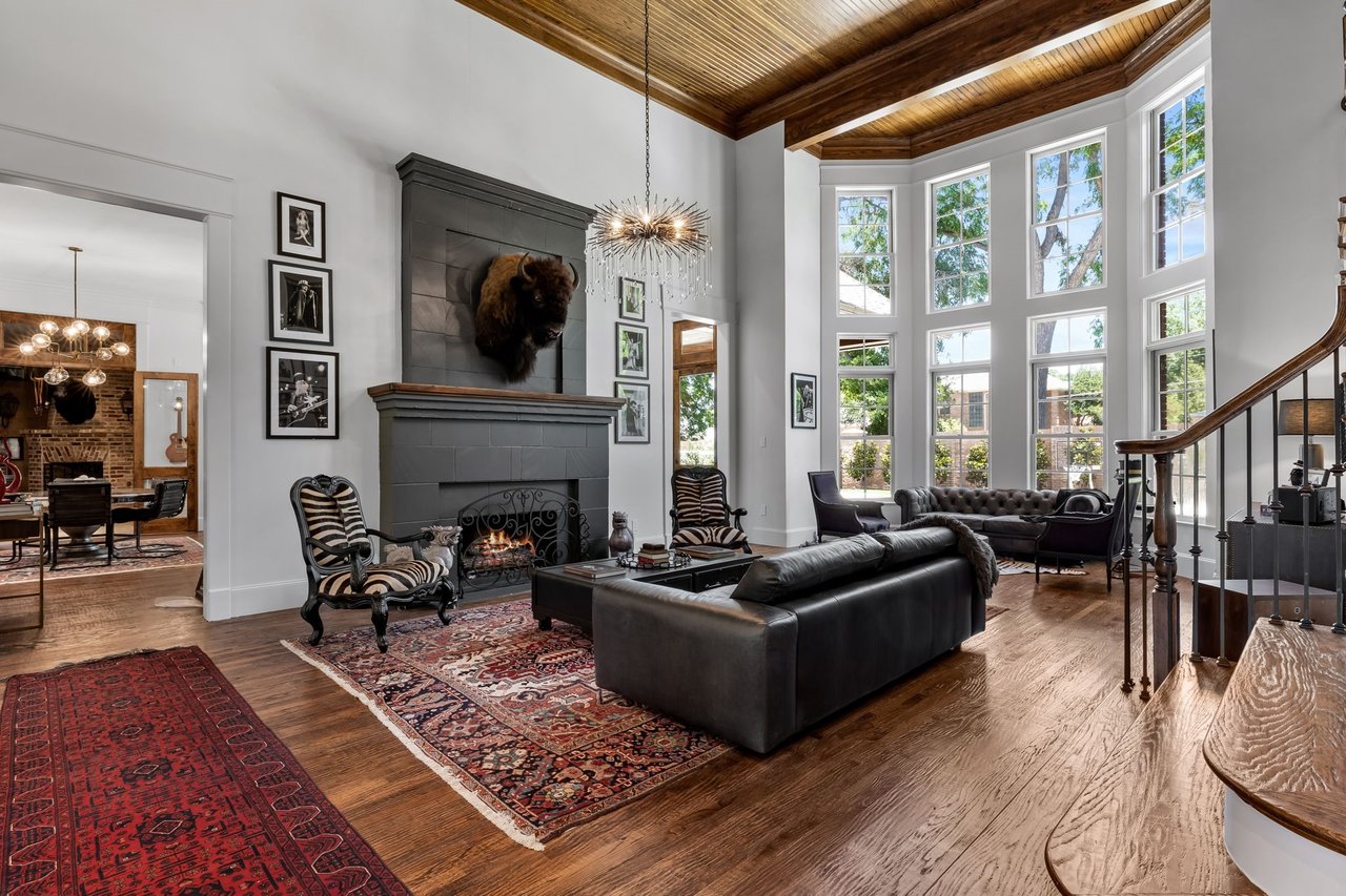 5620 Walnut Springs Ct