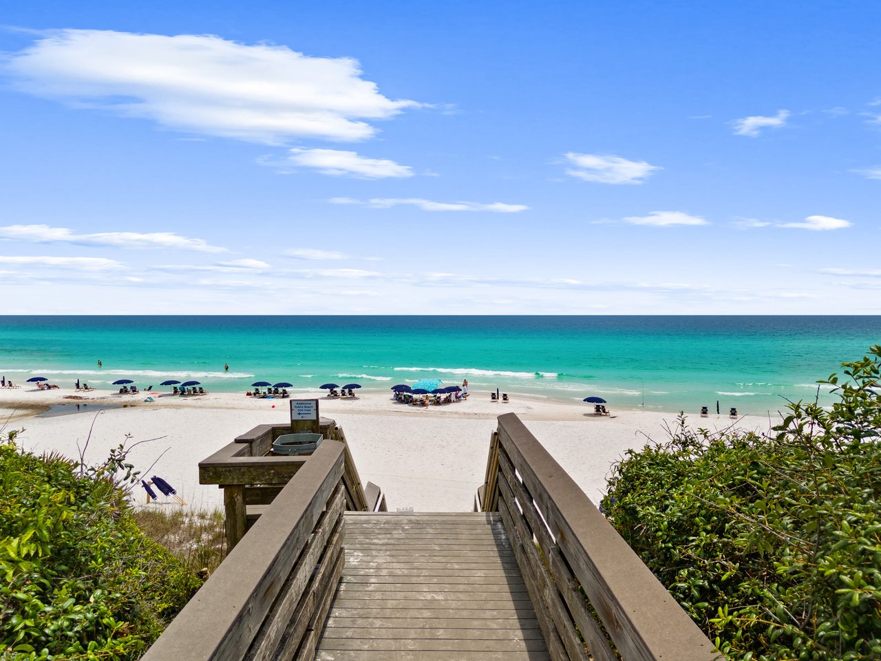 alk over the dunes to the turquoise Gulf on 30A