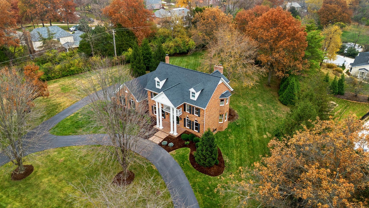 822 Town And Country Estates Drive