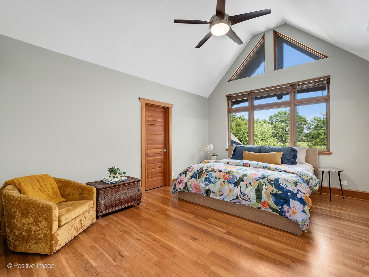 1040 S Edgewood