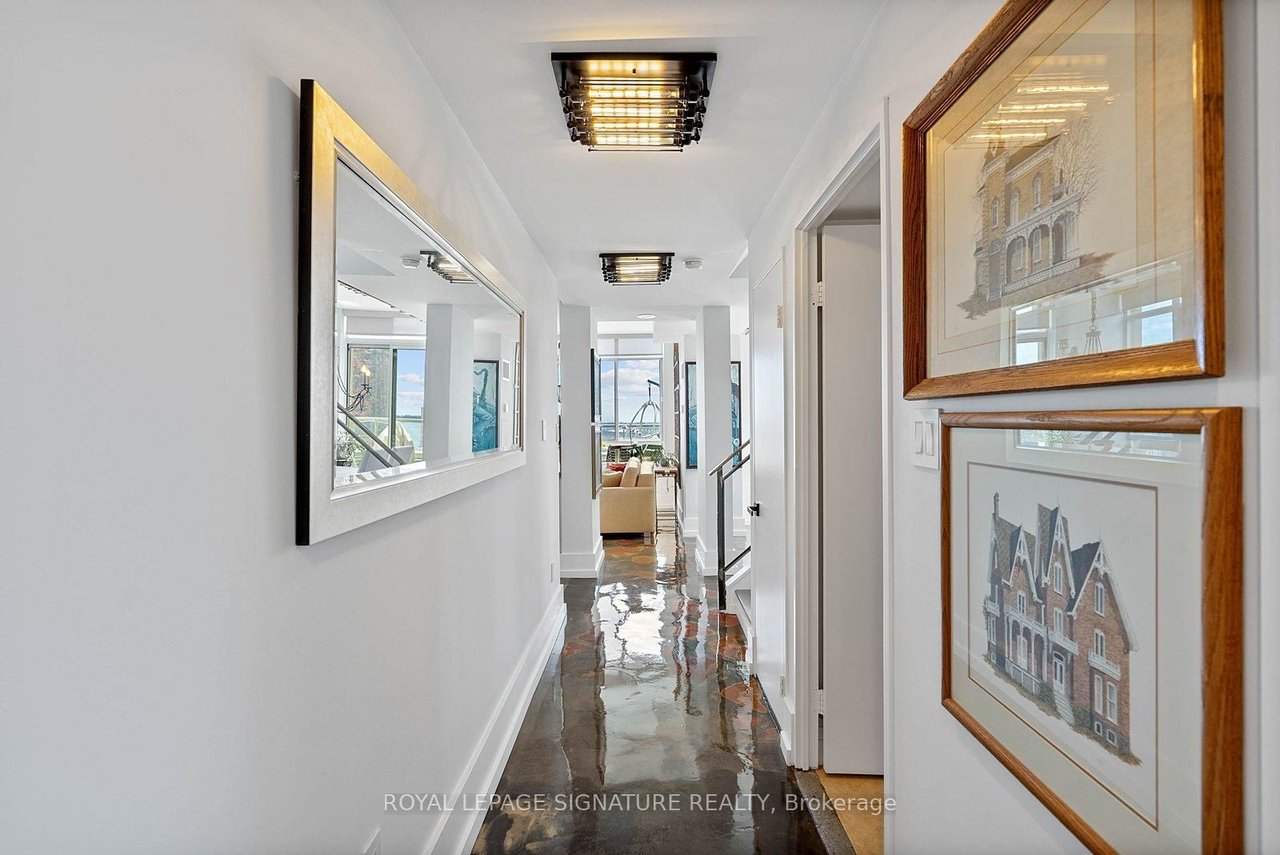 PENTHOUSE ON THE MILL