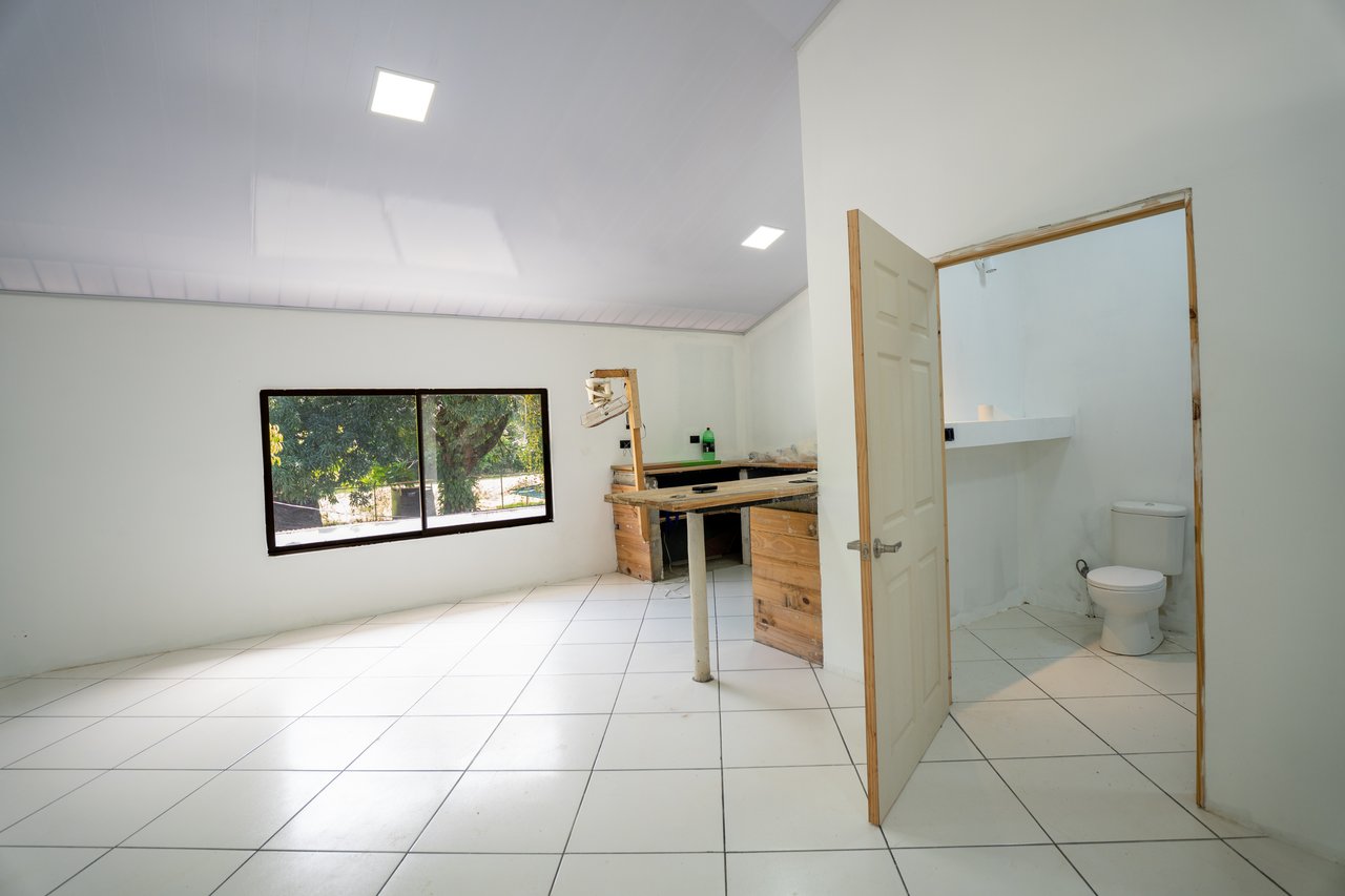Apartments within Walking Distance to the Beach In Uvita – 0.21 Acres
