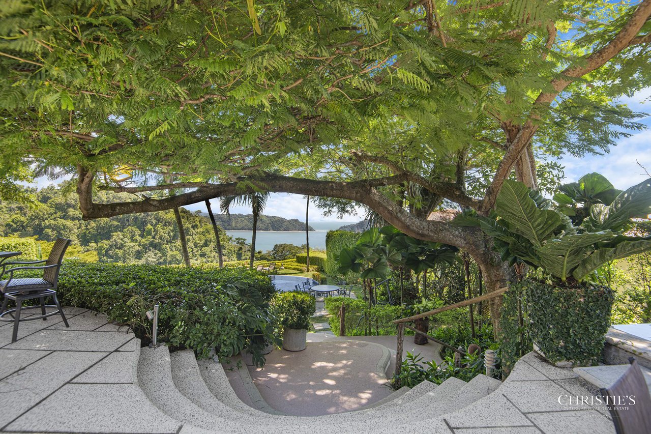 Casa Nacar: Ocean View Private Luxury Retreat Near World-Class Golf & Marina