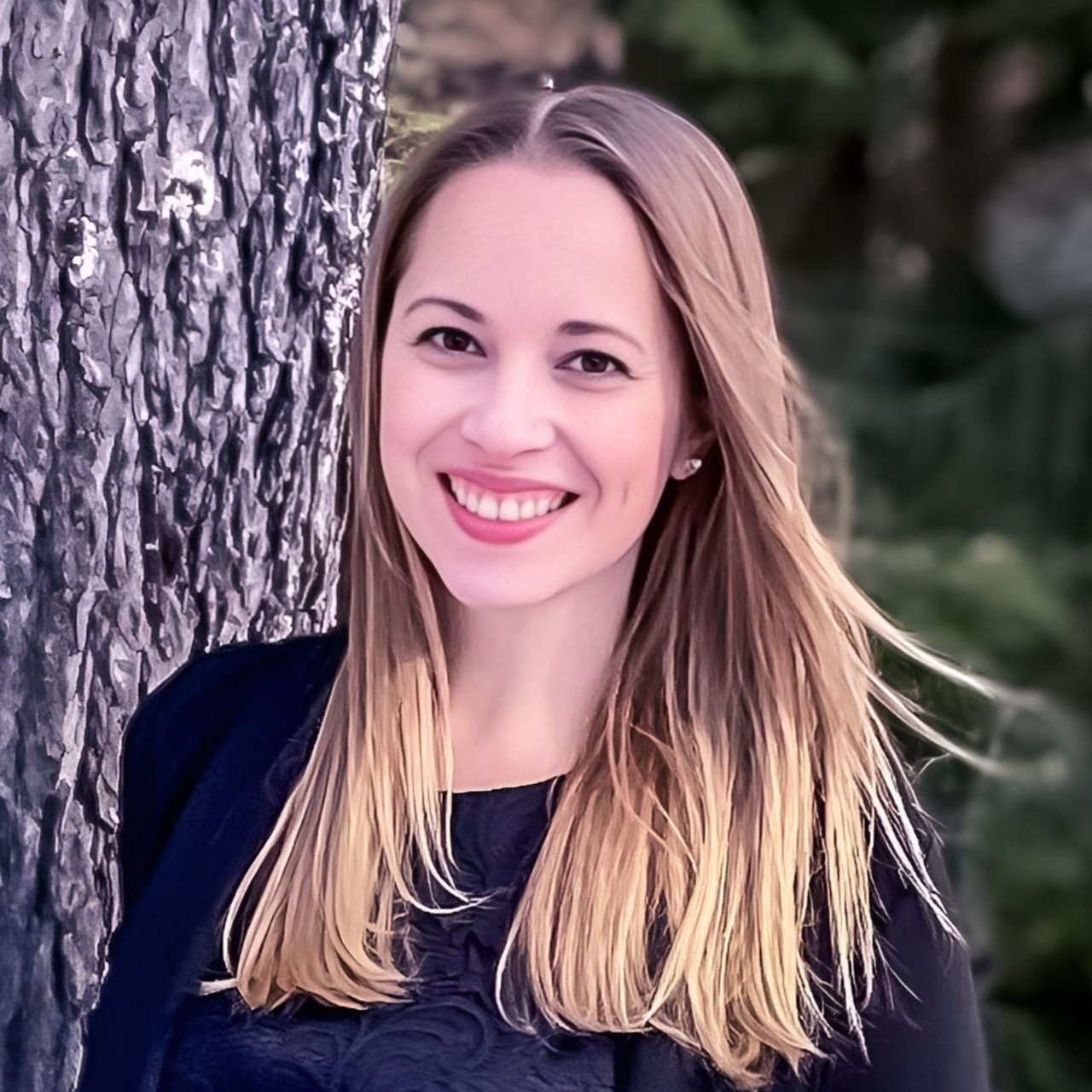 Megan Manley Peterborough, NH Real Estate Agent Headshot