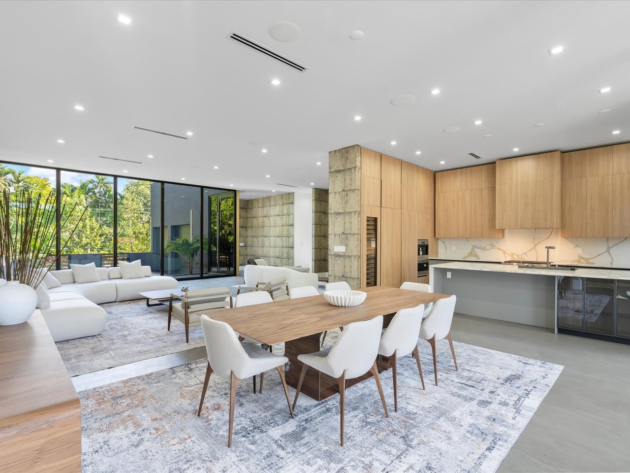 871 NE 83rd Street