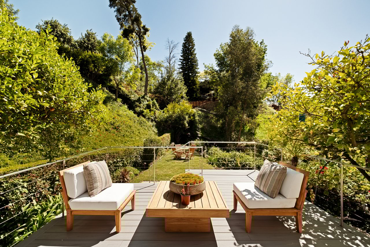 2776 Outpost Dr, Hollywood Hills