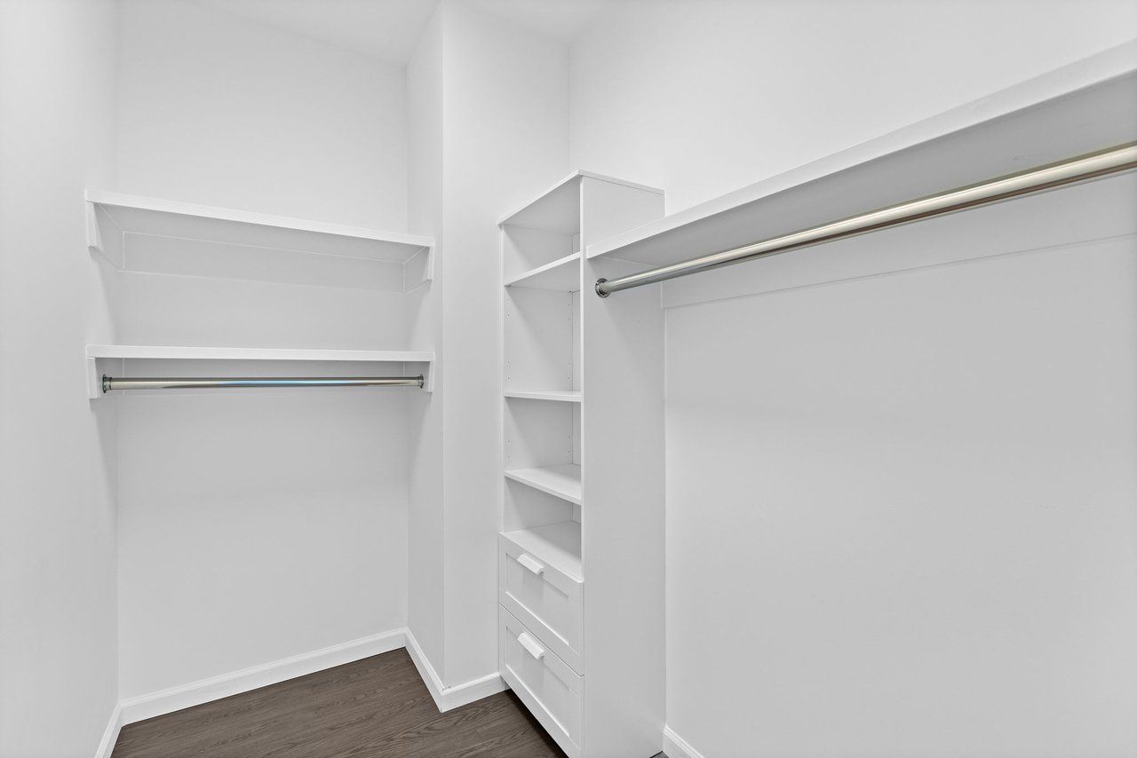 OTTO NW 2 BEDROOM | 2 BATHROOM