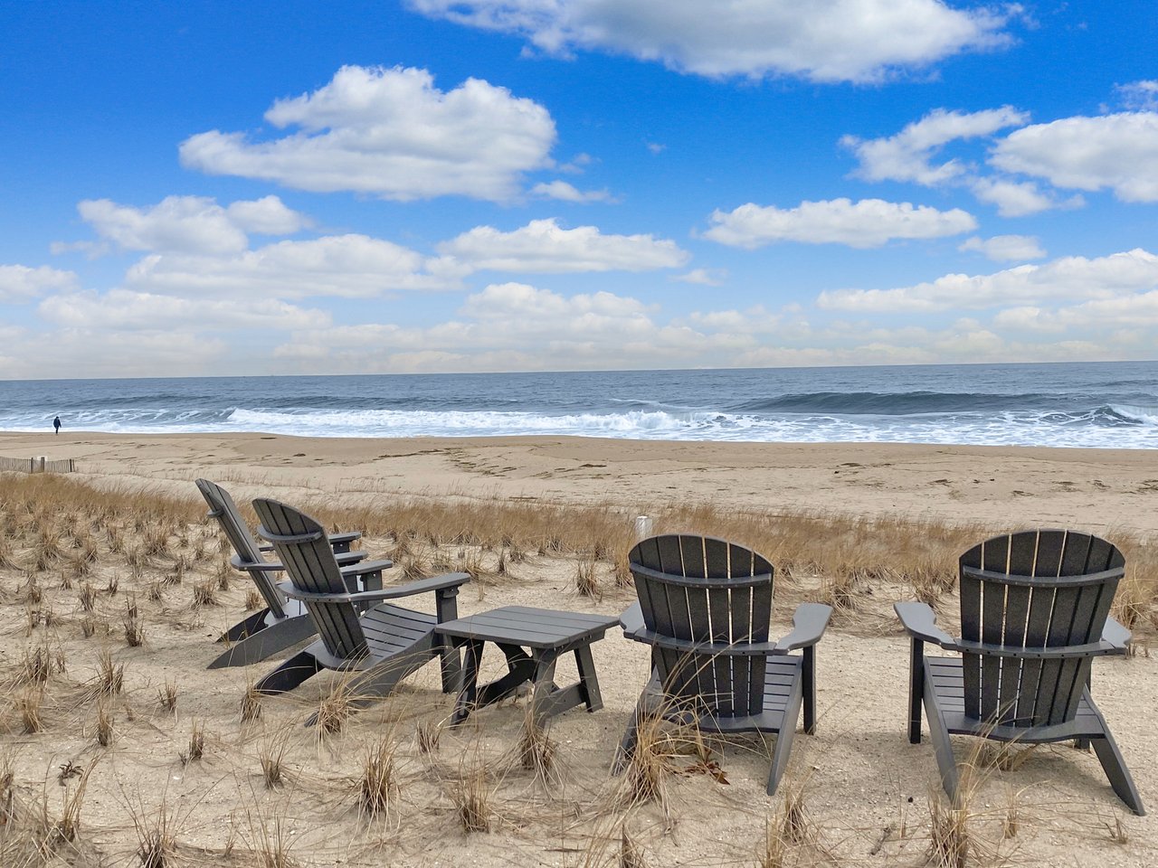 #1706 Oceanfront with Pool