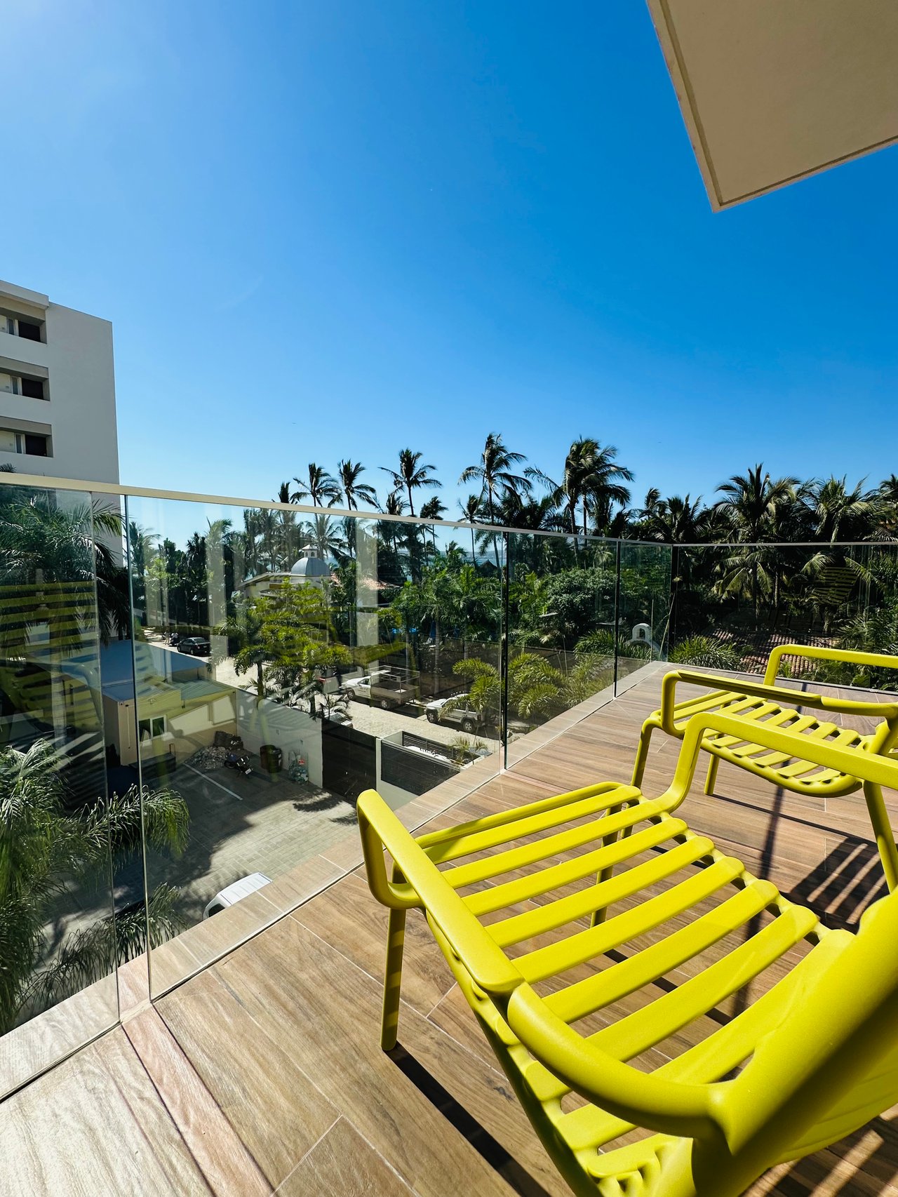 🌊 FOR RENT - Pavilion - 2 Bed Ocean Views - Check-In to the Extraoardinary!