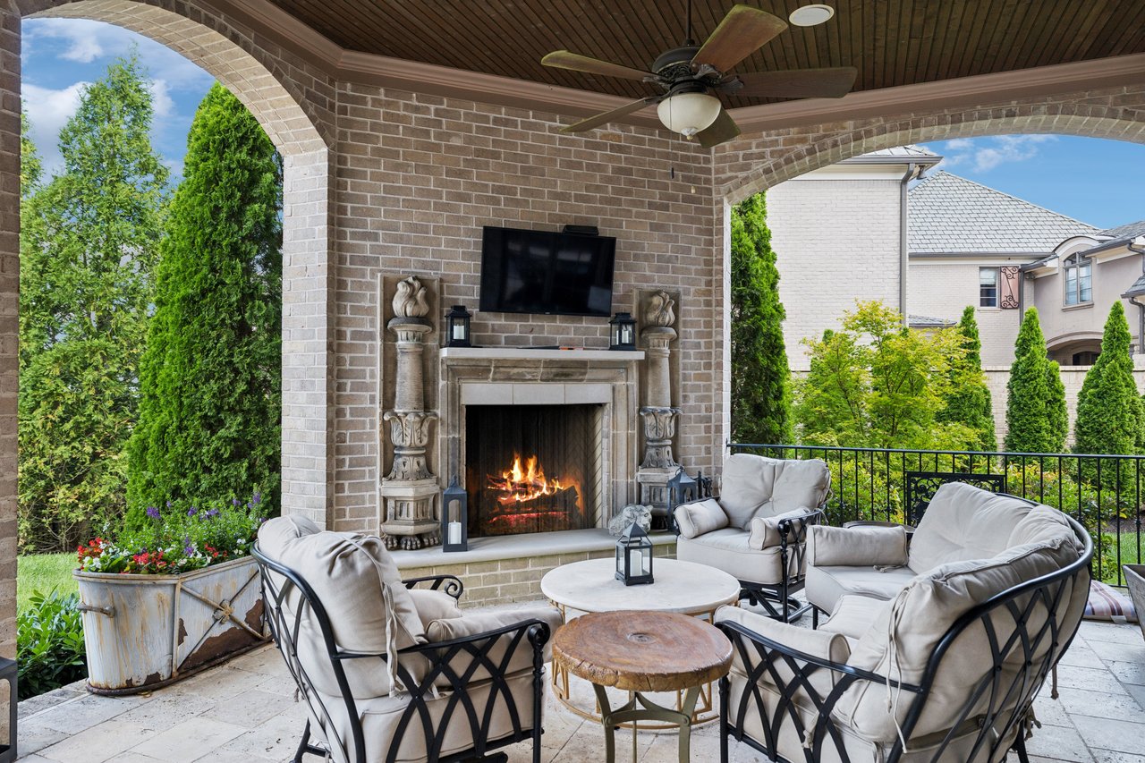 455 Canterbury Rise