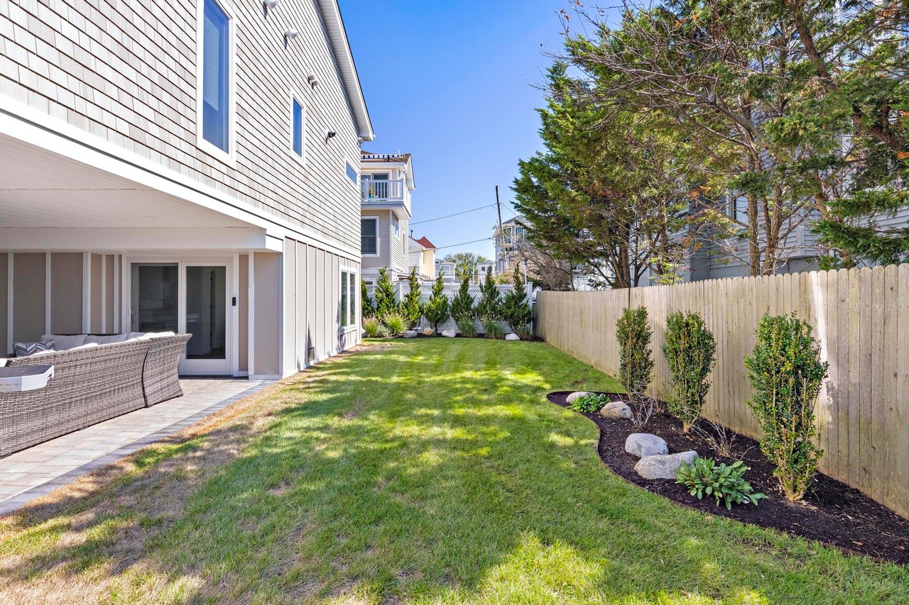 108 W 15th Street