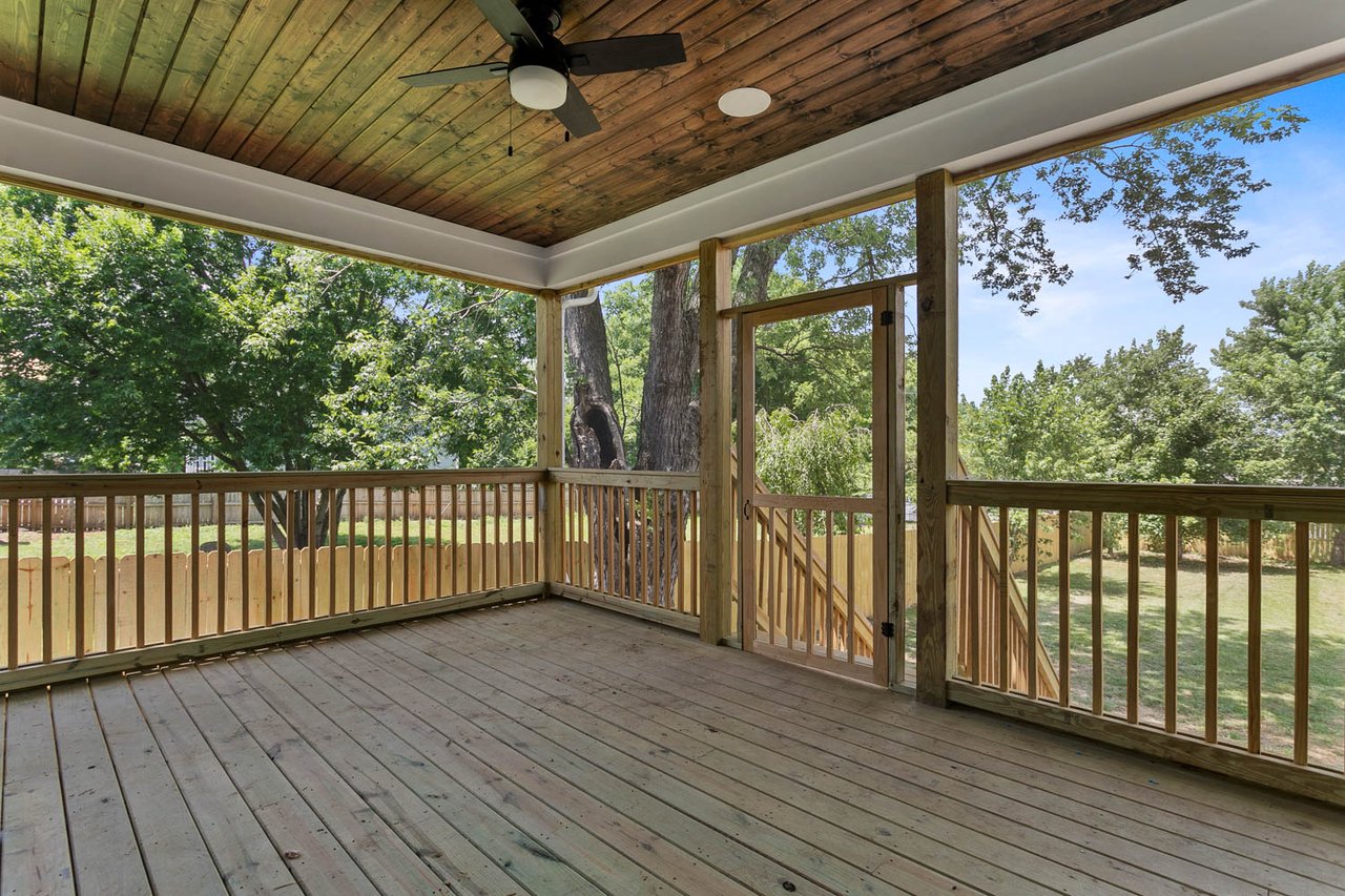 Charlotte Park Multi-Unit Residential